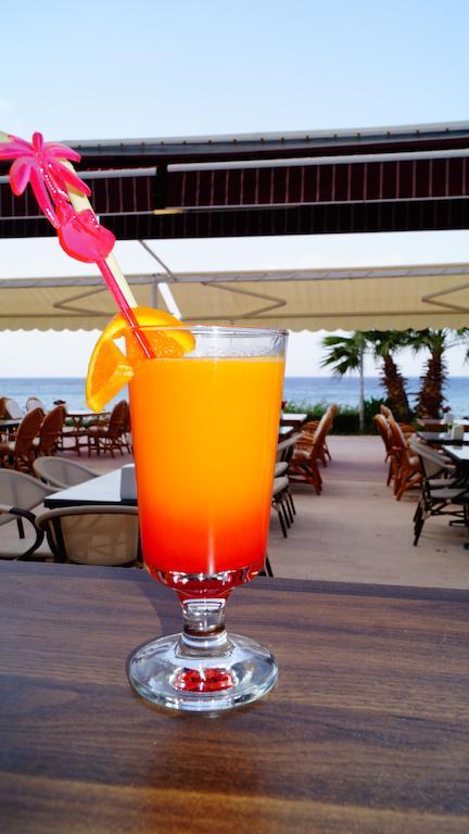 Ekin Hotel Kuşadası Ngoại thất bức ảnh