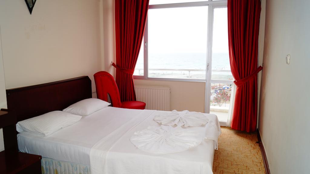 Ekin Hotel Kuşadası Ngoại thất bức ảnh